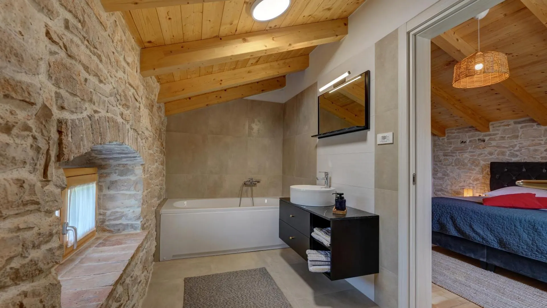 Casa Skitaconka Koromačno